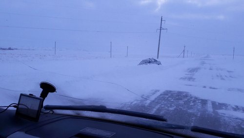 Из-за метели ограничено движение фур и автобусов на трассе А-360 Лена в Якутии