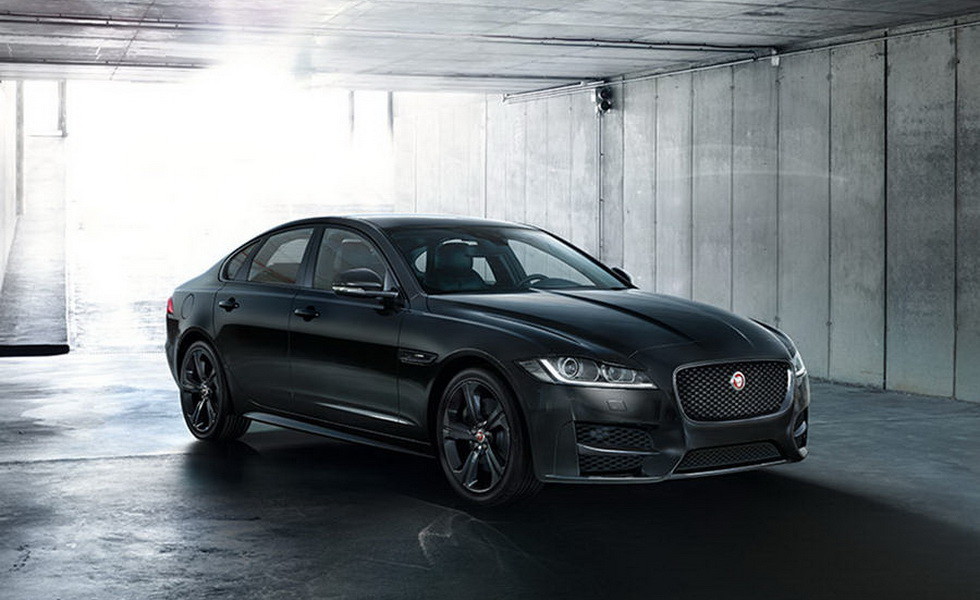Jaguar запускает допкомплектацию Black Edition для трех моделей