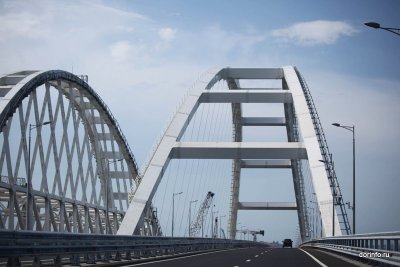 Сергей Аксенов: Турпоток в Крым увеличился с открытием моста через Керченский пролив