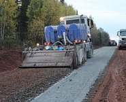 Дорожники в Удмуртии применяют технологию стабилизации грунта при ремонте непроезжих трасс