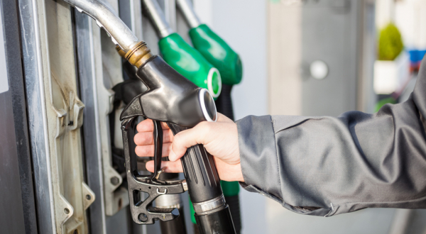 Козак: подорожание бензина в 2019 году не превысит инфляцию