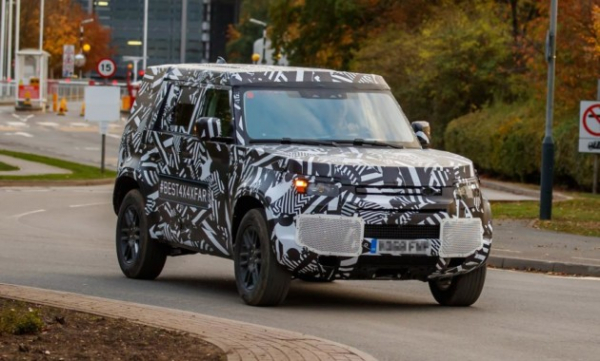 Опубликованы первые фотографии нового Land Rover Defender