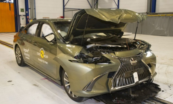 Новая сессия краш-тестов Euro NCAP: Lexus и Mazda не берегут таз!