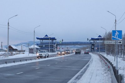 На трассе Р-258 в Бурятии раньше срока построены два надземных перехода