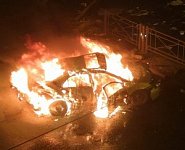 Два человека сгорели в автомобиле BYD в ДТП на Лиговском проспекте в Петербурге 
