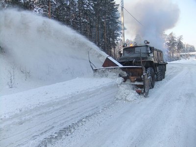 Из-за непогоды федеральные дорожники в Алтайском крае перешли на усиленный режим работы