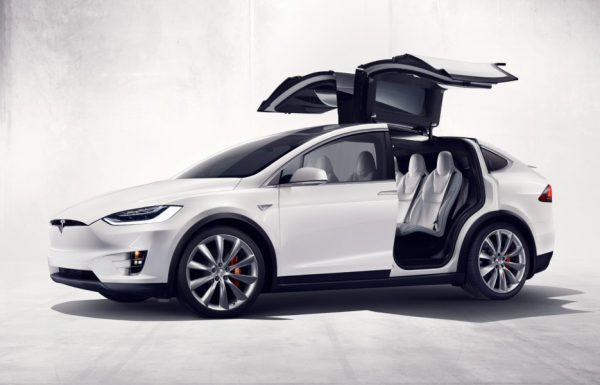 Tesla сокращает модельную линейку. Трудные времена настают?