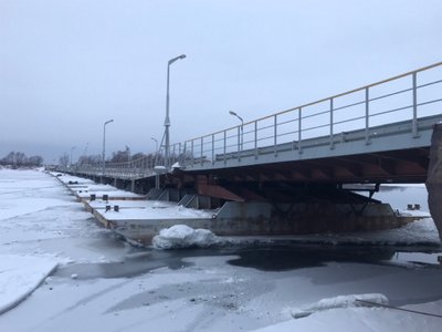 Наплавной мост через Оку на дороге Павлово - Гороховец в Нижегородской области откроют 11 января
