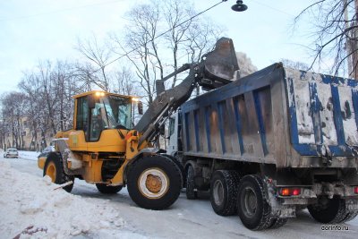 За минувшие выходные с дорог Томска вывезли более 7 тыс. тонн снега 