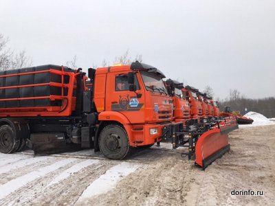 На федеральных дорогах в Иркутской области дежурят почти 100 спецмашин из-за непогоды
