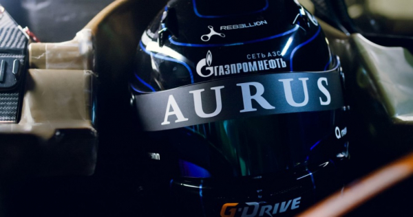Представлен гоночный спортпрототип Aurus 01