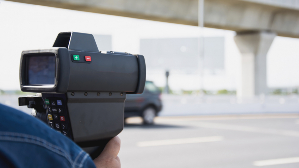 Ошибочные штрафы ГИБДД: в них винят частных владельцев дорожных камер