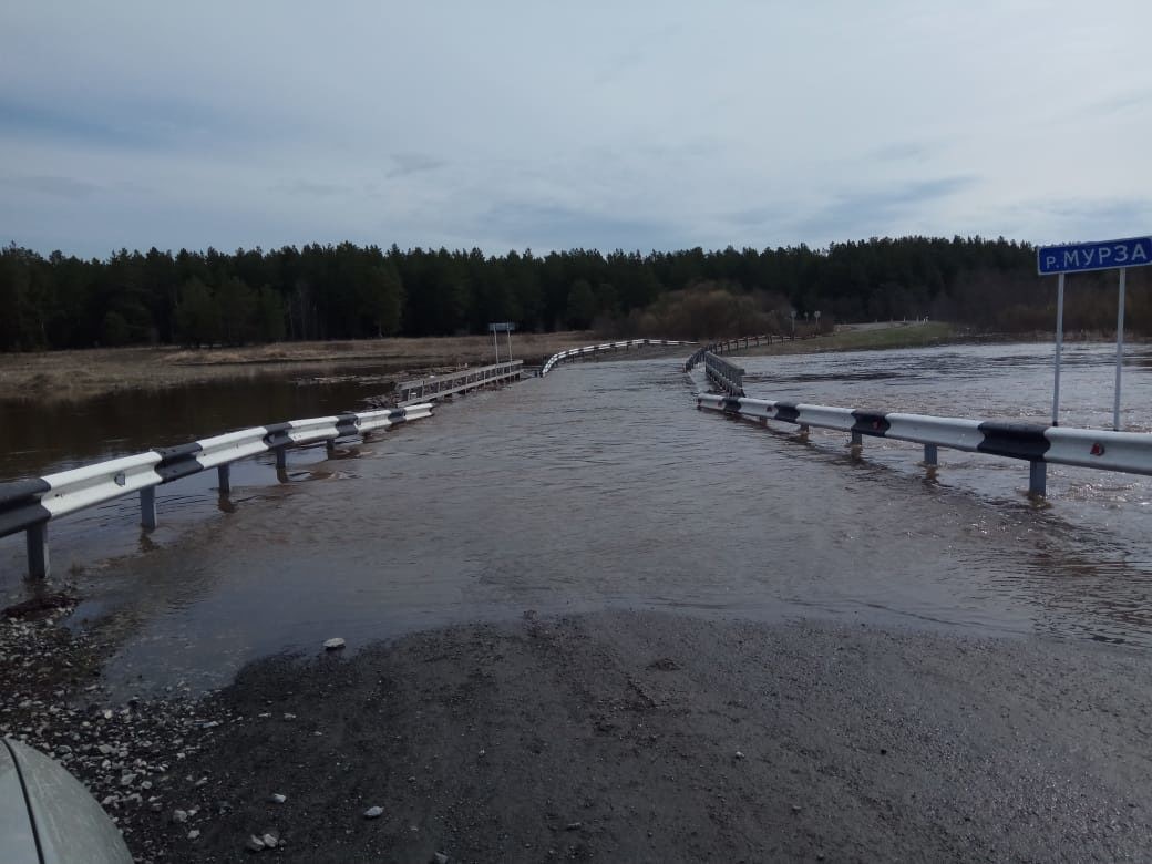 Движение по двум мостам в Свердловской области ограничено из-за подтопления