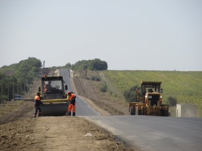 Капремонт дублера дороги к аэропорту Гагарин в Саратовской области завершат досрочно