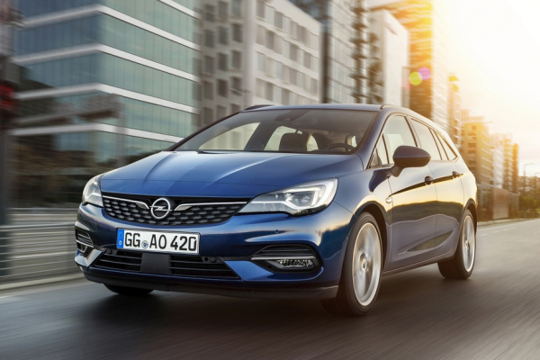 Opel Astra перешла на новые трехцилиндровые моторы, но они не от PSA