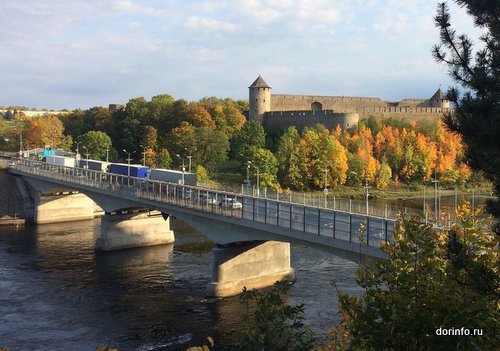 Из-за ремонта движение по мосту Дружбы на границе России и Эстонии ограничат