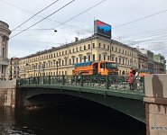 Зеленый мост в Петербурге открыли для движения после капремонта
