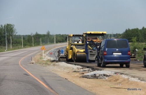 Четыре подрядчика нарушили сроки капремонта 16 дорог в Брянске