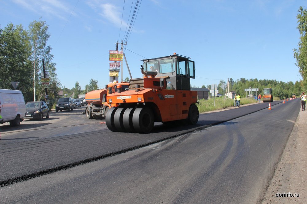 Участок дороги Пугачев - Перелюб в Саратовской области отремонтирован на 65 %