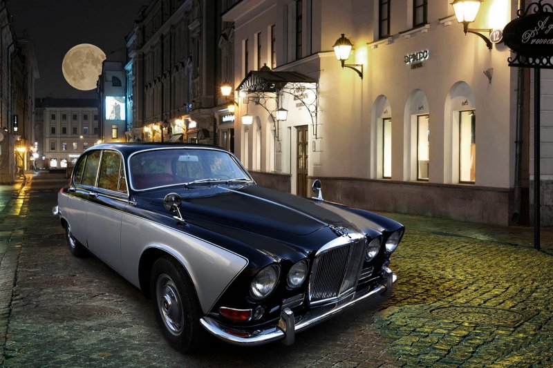 Восстановленный Jaguar 420 от Carbon Motors