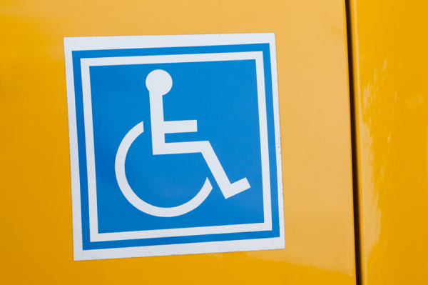 Инвалиды получат разрешения на парковку в любом регионе